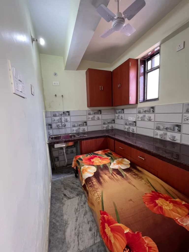 Sri Hanuman Boys Hostel | Best Hostel in Boring Road, Patna, Bihar, India